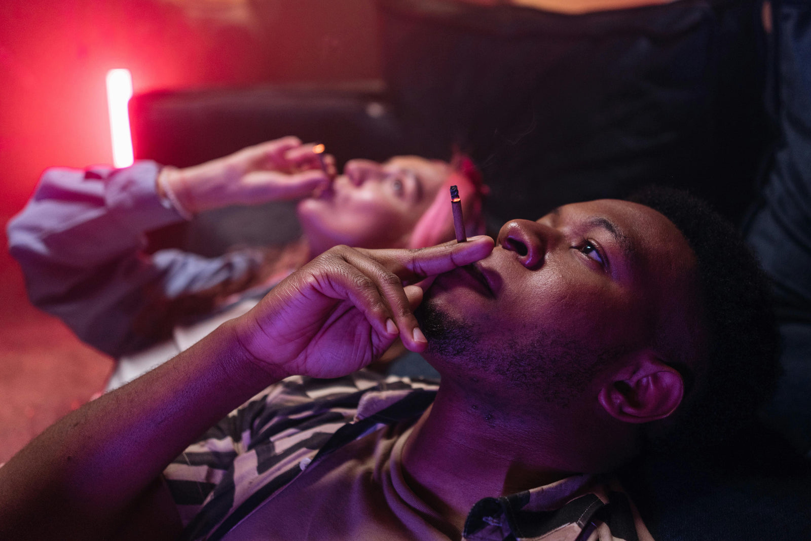 Was ist 10-OH-HHC? Der neue Star unter den Cannabinoiden - Happy Flower