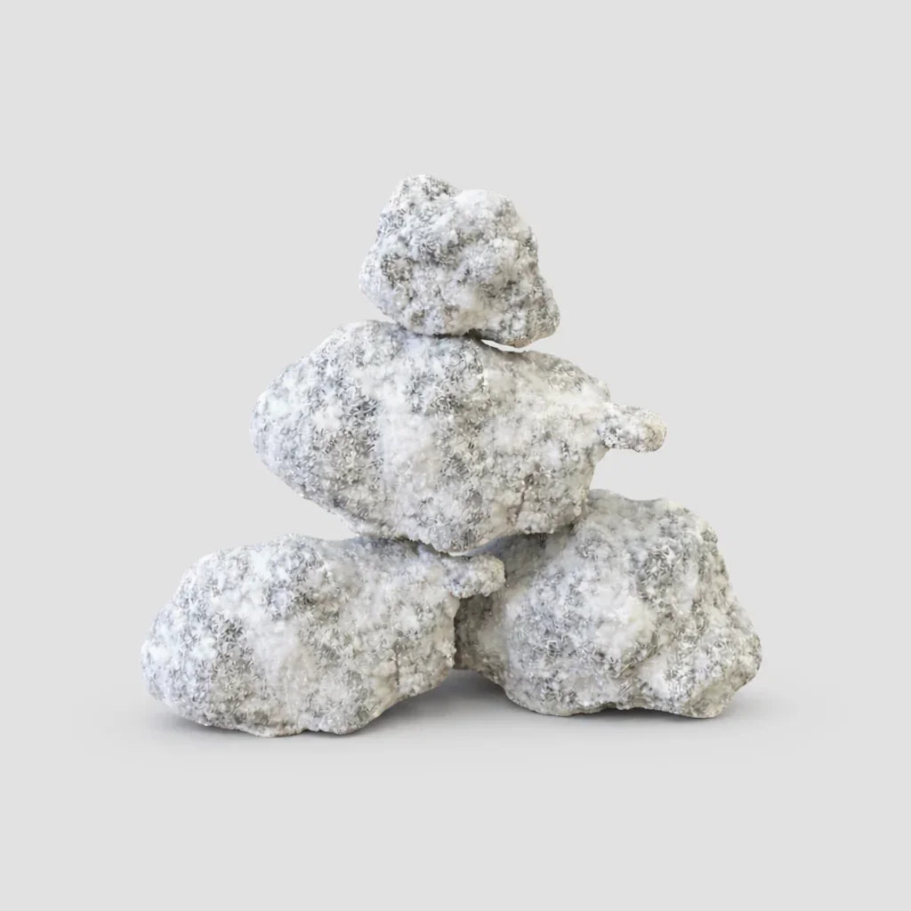 Moonrocks vs Ice Rocks – Premium Cannabis Blüten im Vergleich (Goldbraun und Kristallweiß)