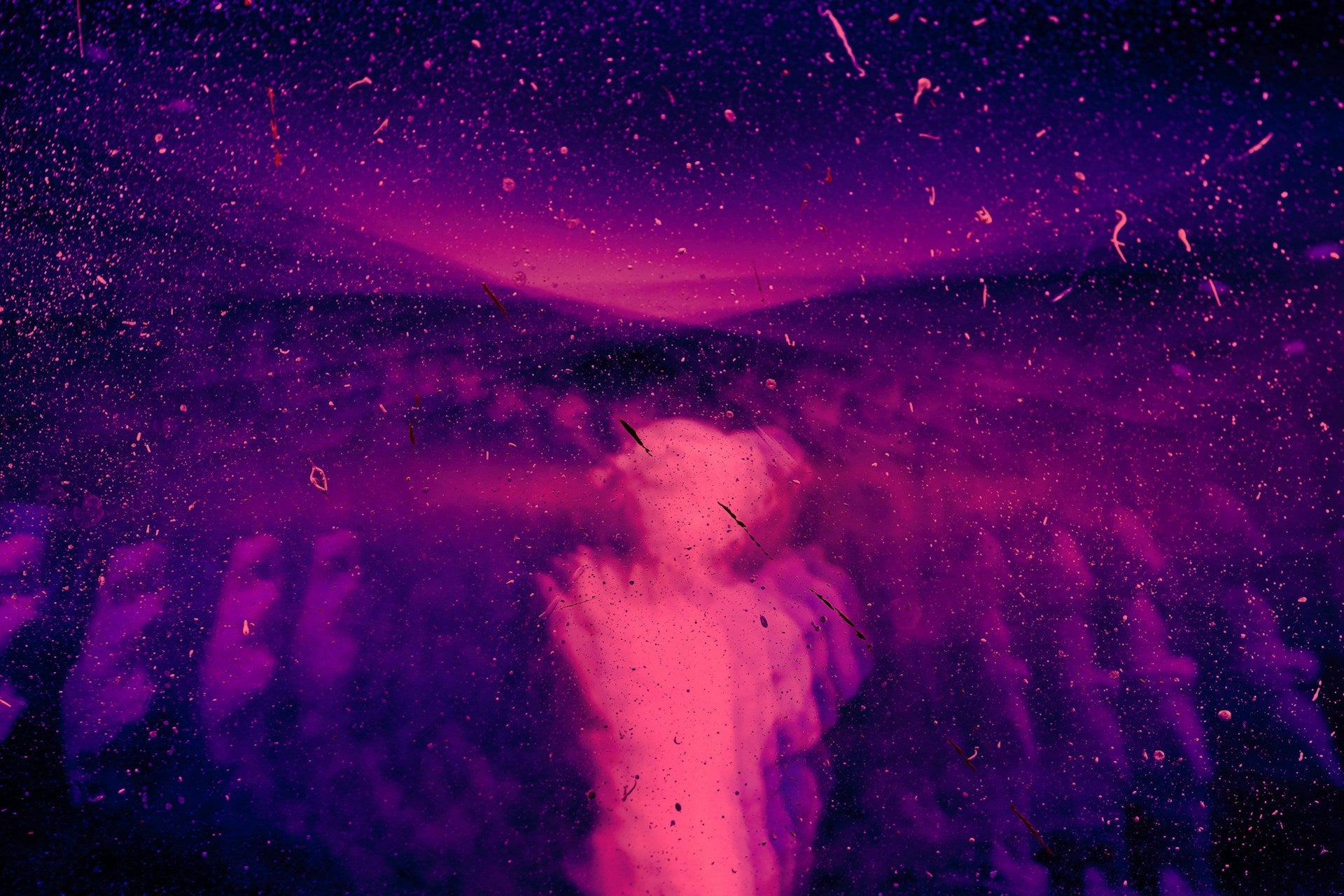 Übersicht legaler Alternativen zu 3,4-ETMC wie moderne Stimulanzien und Smartshop-Produkte