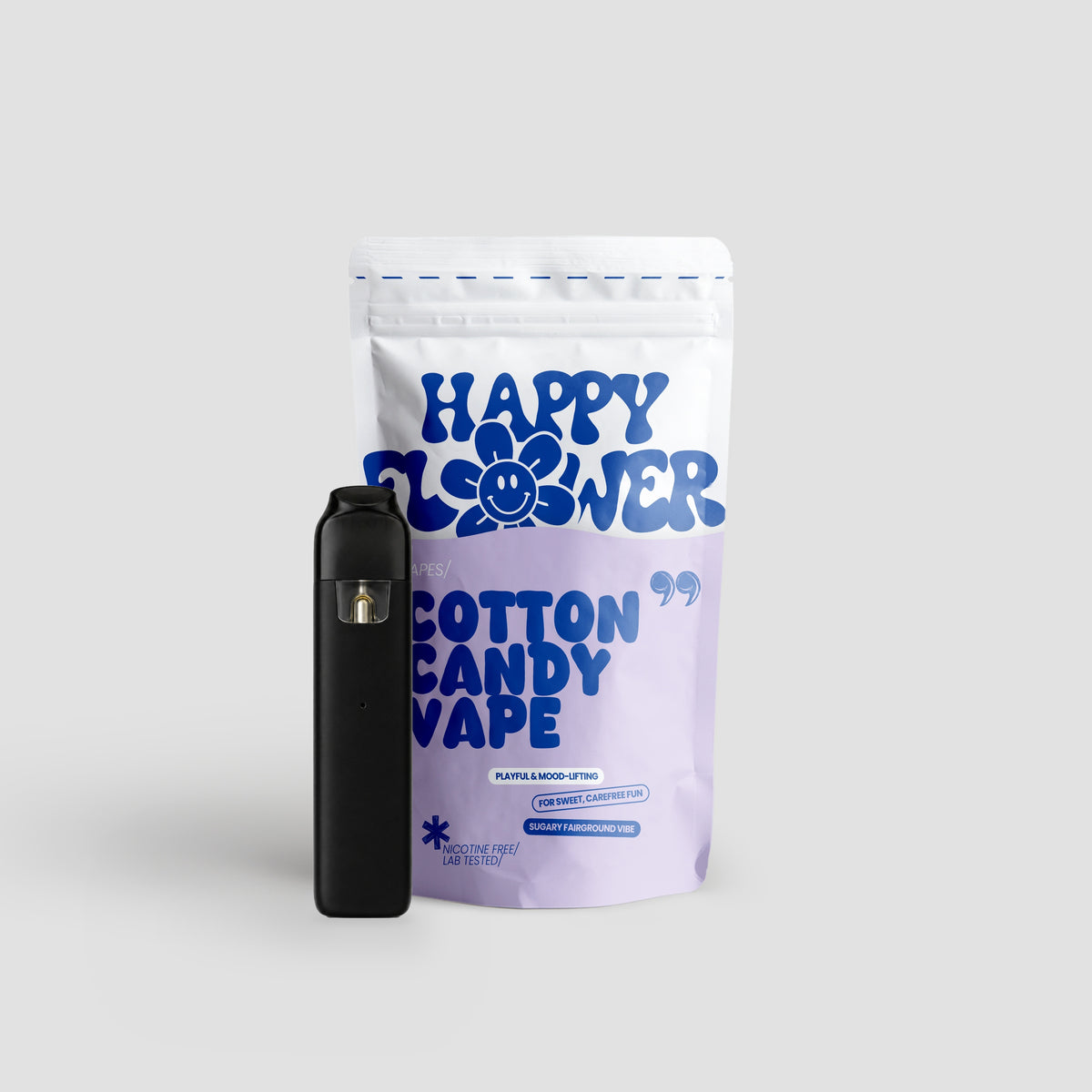Happy Flower Cotton Candy Vape mit weiß-lilafarbener Standbeutel-Verpackung und schwarzem Vape-Gerät auf hellem Hintergrund.
