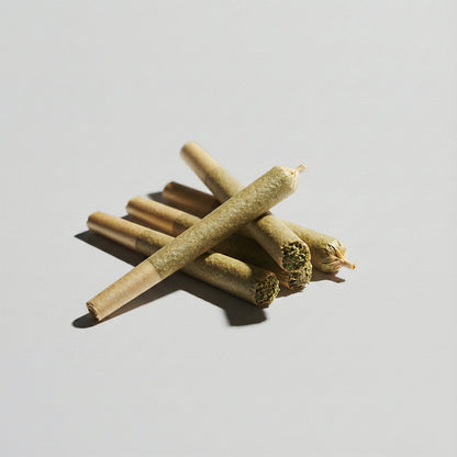 Happy Flower Pre‑Roll Joint Wedding Cake mit 1 g Premium‑Cannabis, sorgfältig gerollt für gleichmäßigen Abbrand, diskret verpackt für schnellen Versand